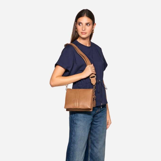 Clarissy Woman Clarissy Woman
