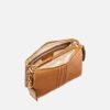 Clarissy Woman Clarissy Woman