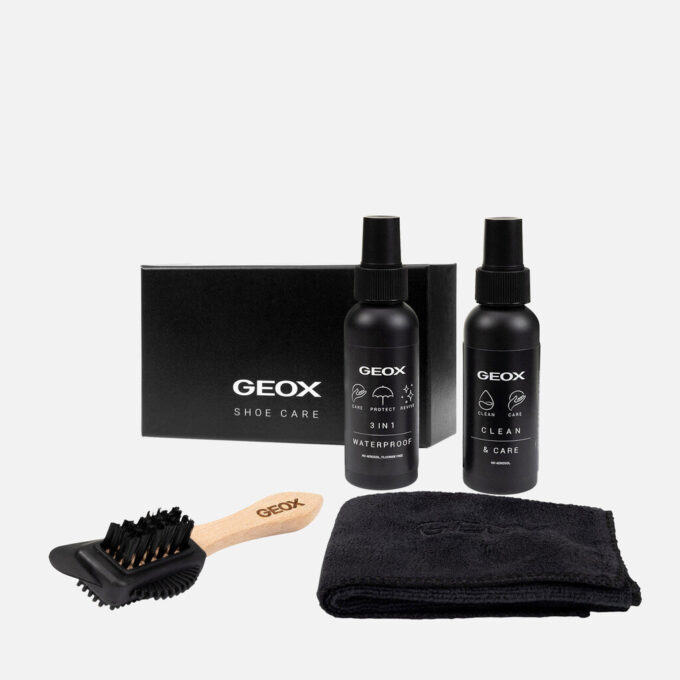 Complete Shoe Care Kit Complete Shoe Care Kit