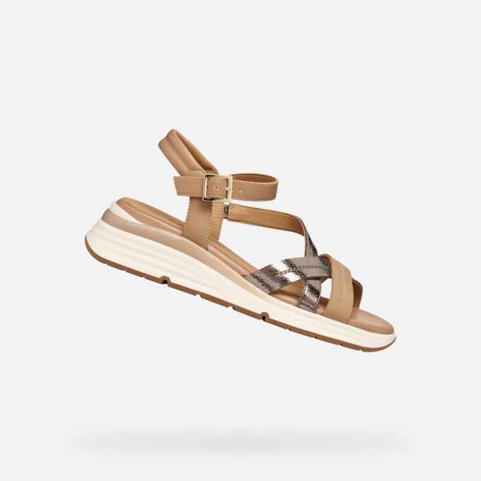 Elowynne Woman Elowynne Woman