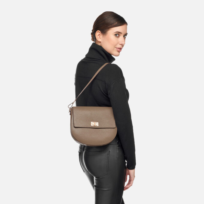 Flavie Woman Flavie Woman