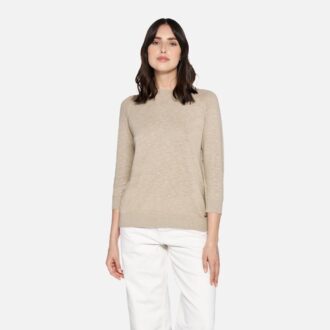 Knit Woman