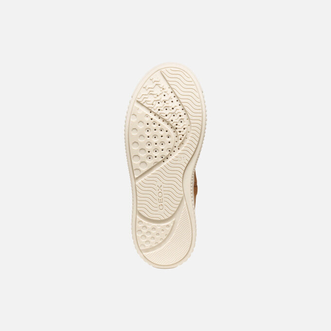 Laquinny Girl
