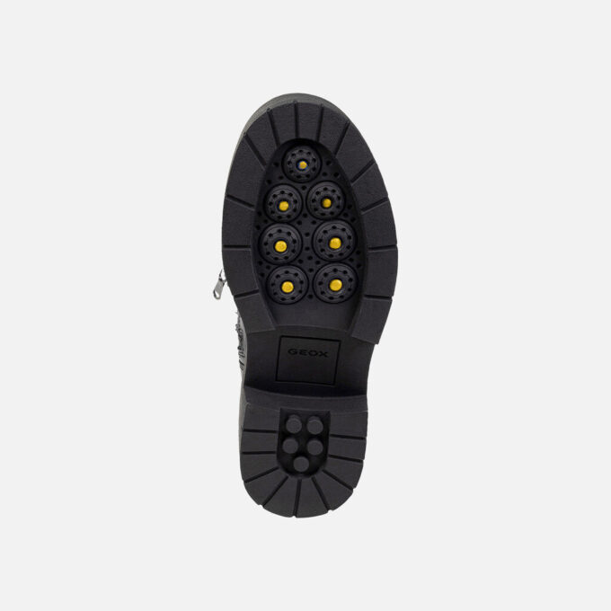 Spherica Ec7 Woman